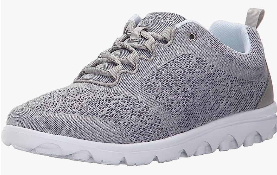 Old lady hot sale skechers